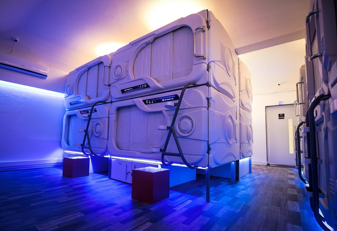 The Capsule Hotel Коломбо Екстер'єр фото