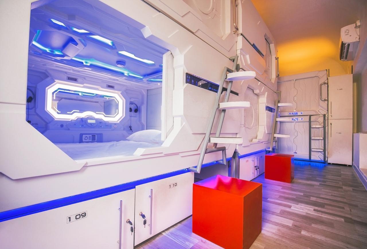 The Capsule Hotel Коломбо Екстер'єр фото