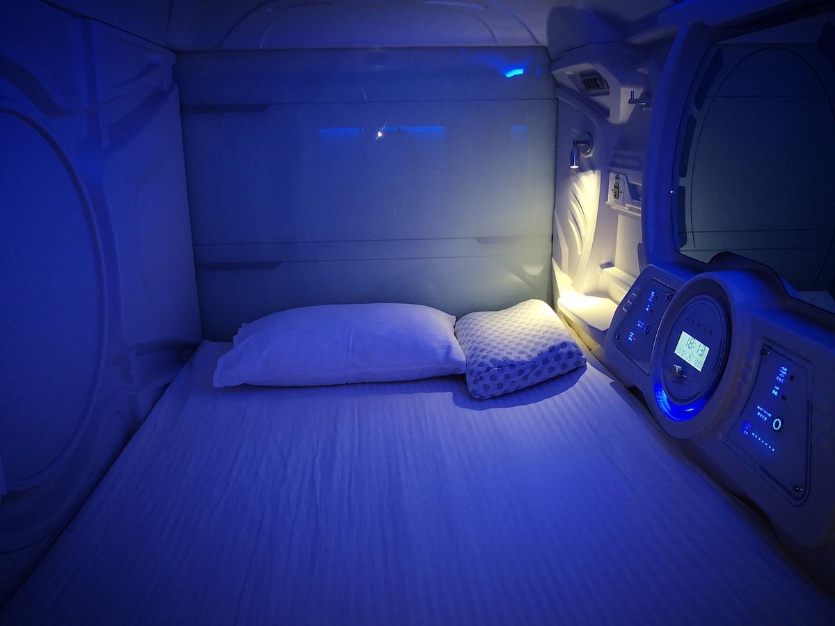 The Capsule Hotel Коломбо Екстер'єр фото