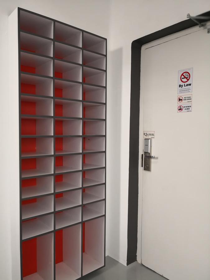The Capsule Hotel Коломбо Екстер'єр фото