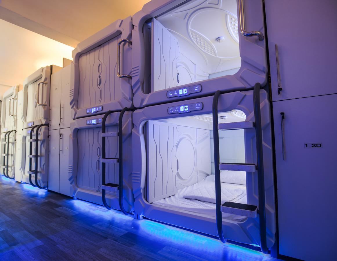 The Capsule Hotel Коломбо Екстер'єр фото
